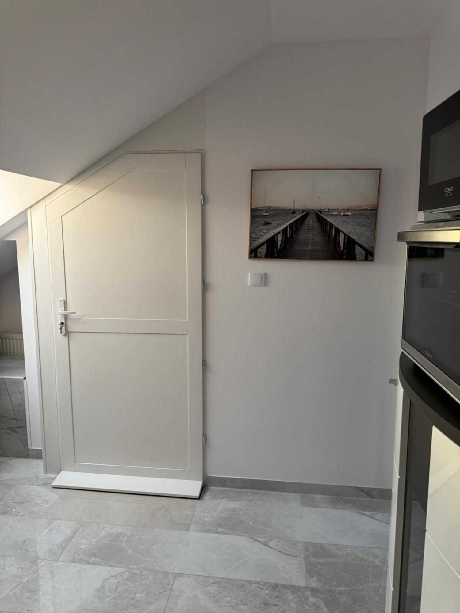 Apartment Mit Kueche Und Bad In Gdansk