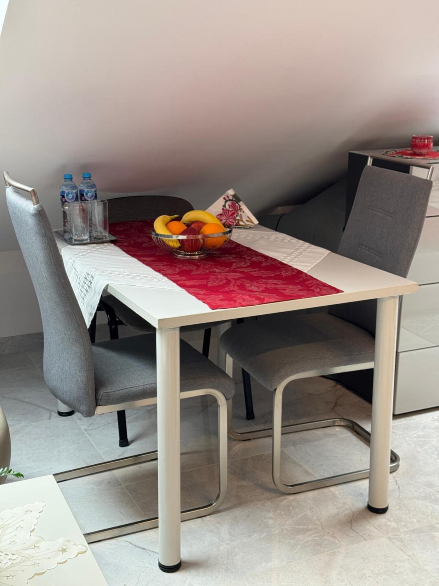 Mit Kueche Und Bad In Apartamento Gdansk